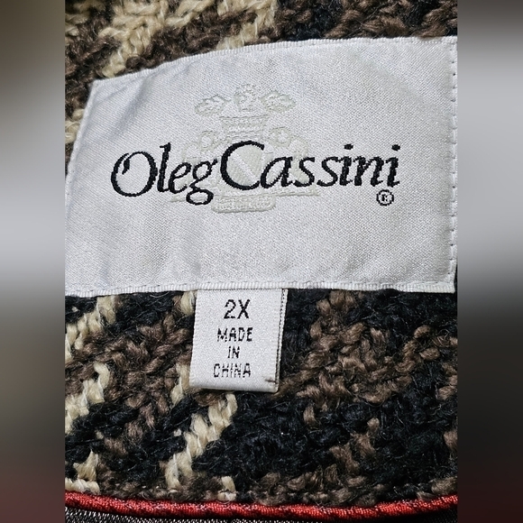 Oleg Cassini Wool Coat - Picture 11 of 13
